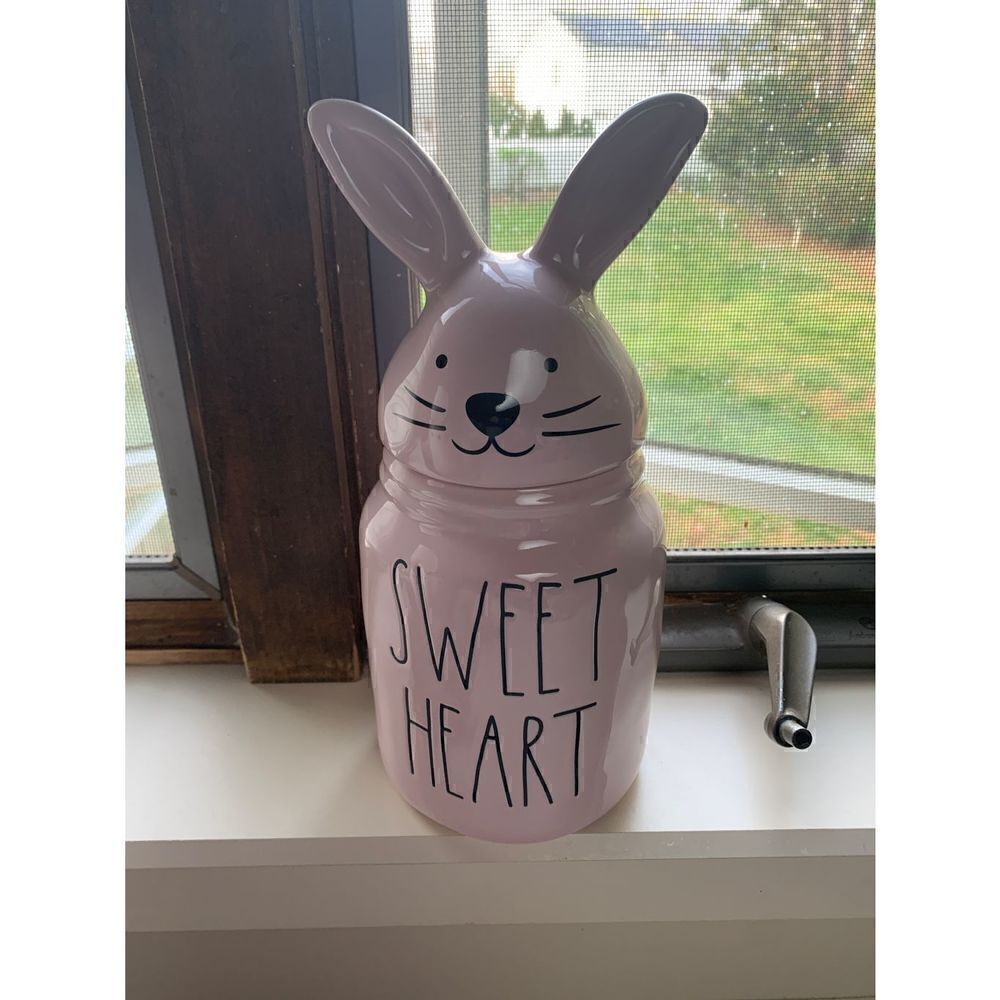 Rae Dunn Sweet Heart Canister